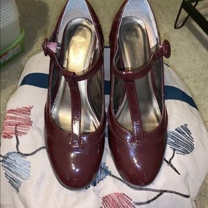 SALE-Burgundy Patton leather heels with a T strap.